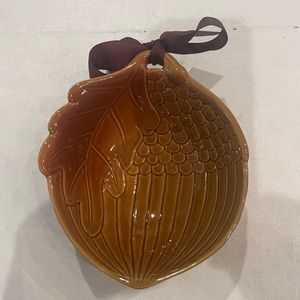 Hallmark nutmeg brown Acorn ceramic Bowl. Super cute!! EUC!